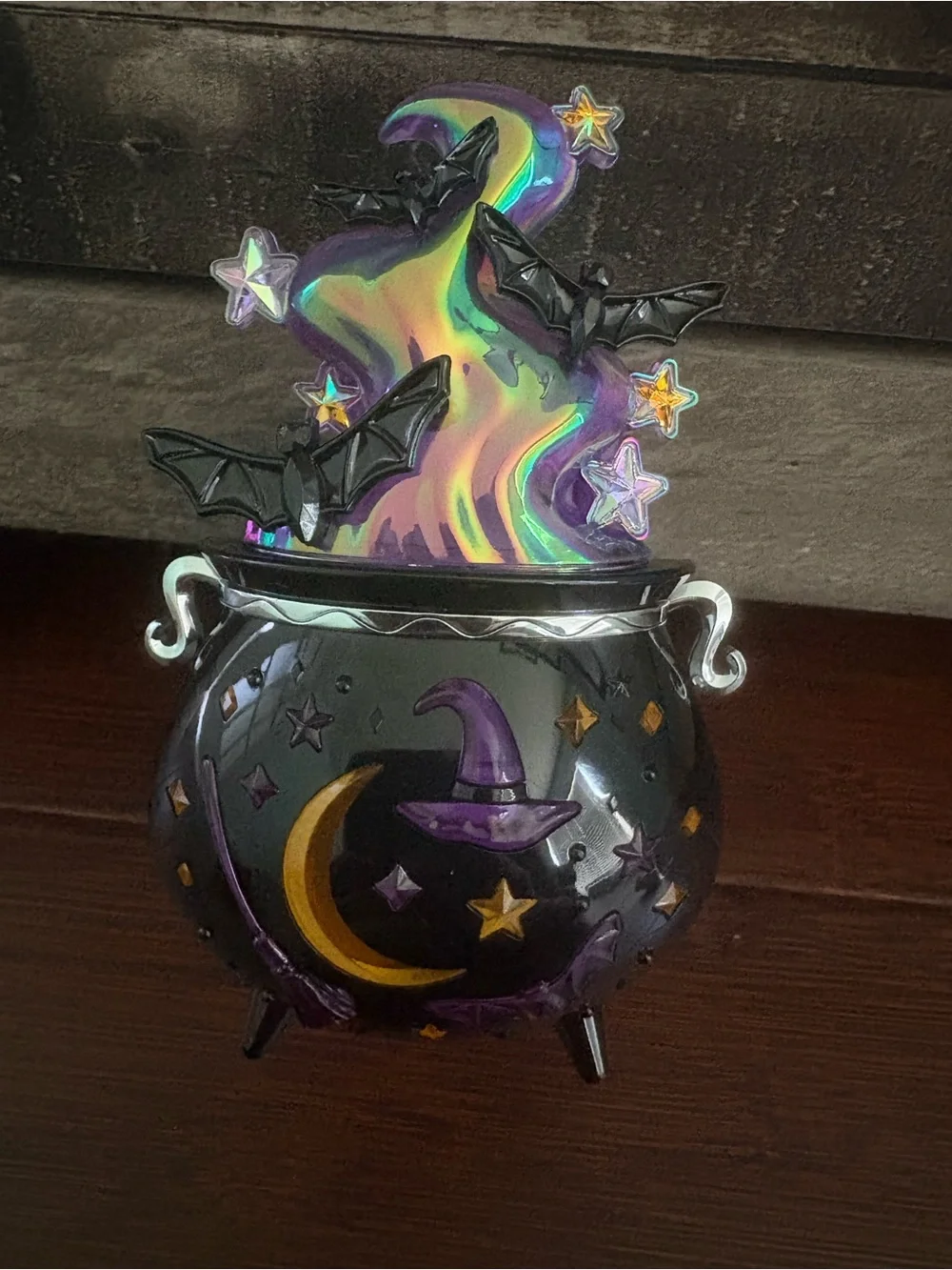 Bath & Body Works Witch Cauldron wallflower - Black & Purple NWT